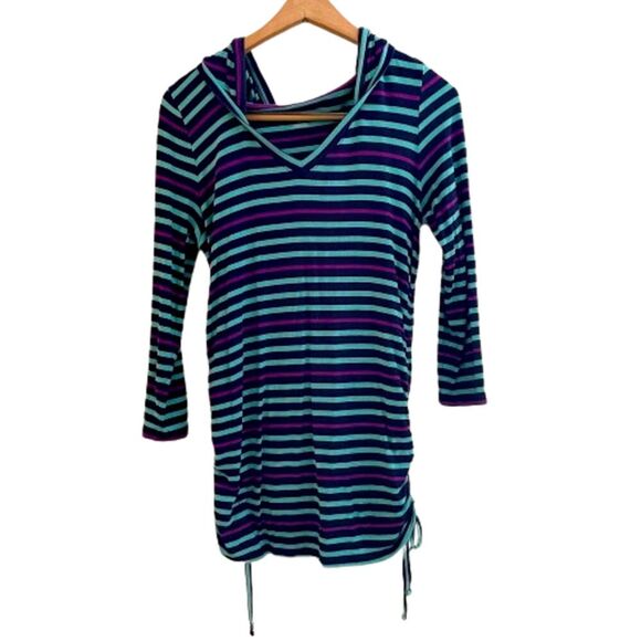 2 Liz Lange maternity shirts bundle // size Medium‎ - Picture 4 of 16